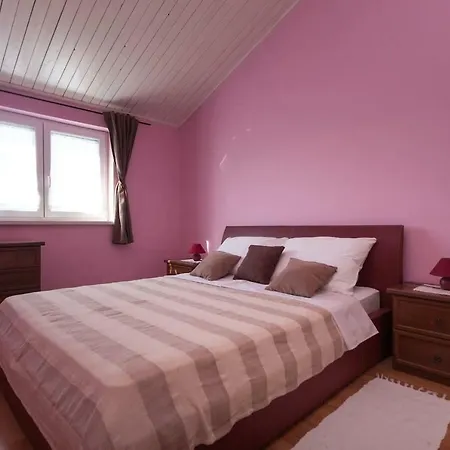 Apartament Josephine *